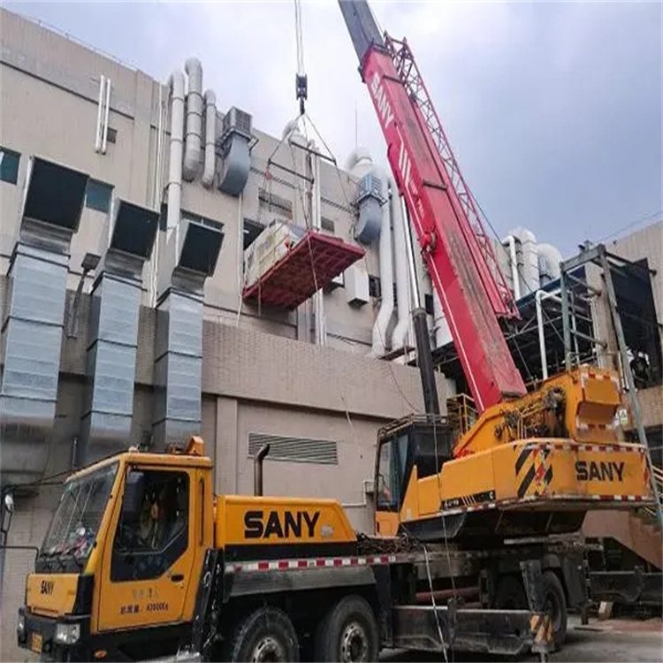 金水租赁大型汽车吊，助力工程项目高效进行